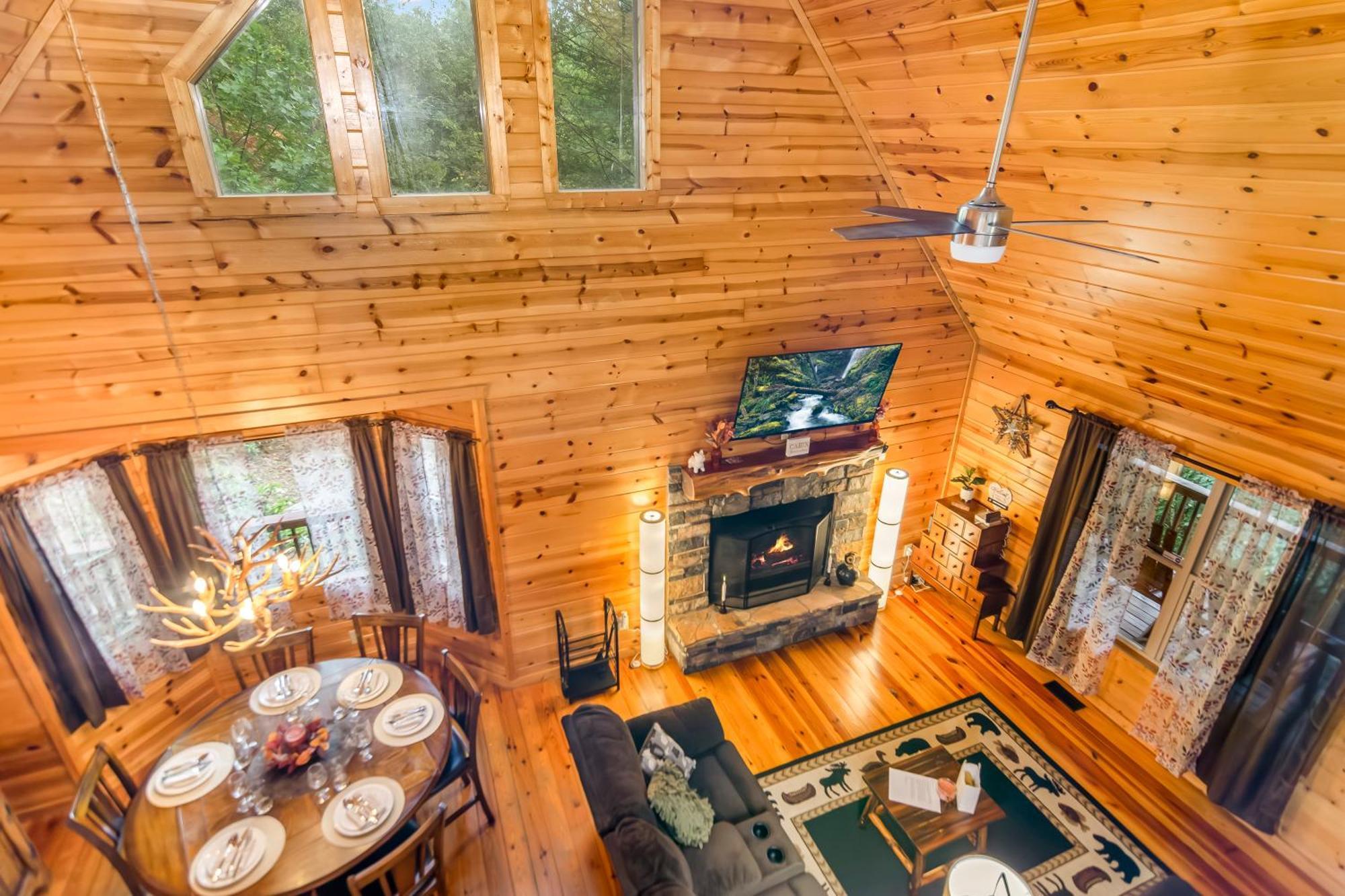 Amazing Creek View Cabin W/ Hot Tub, Firepit & Pool Table Ellijay Exterior photo